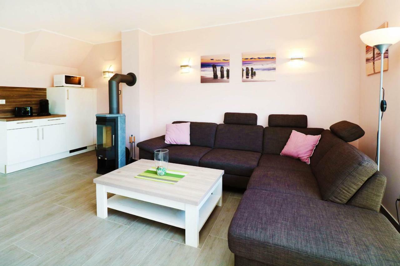 Ferienhaus Wis Mit Sauna Karlshagen Bagian luar foto
